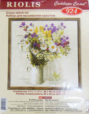 Набор для вышивания Полевые цветы 45х45см RIOLIS