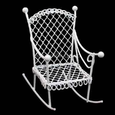 Кресло-качалка металлическое мини 4,5х7см белое